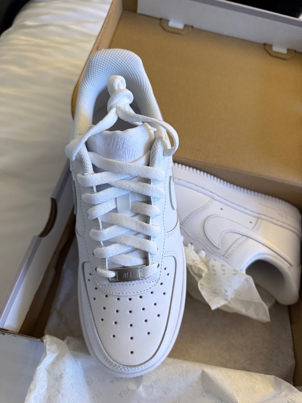 NWT in box Nike Women’s Air Force 1 ’07 — White - Picture 4 of 6
